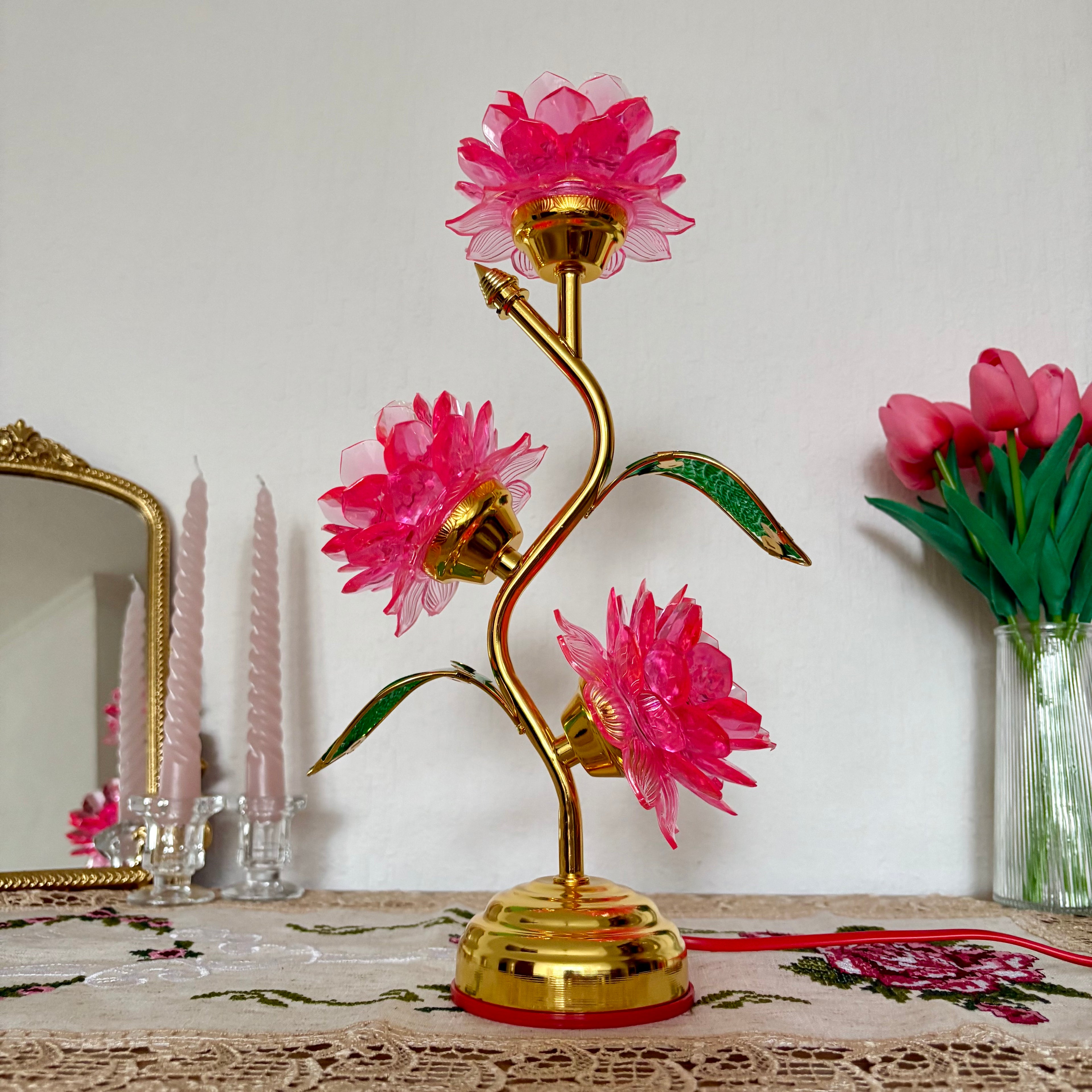 Crystal Lotus Lamp (Different Colours Available)