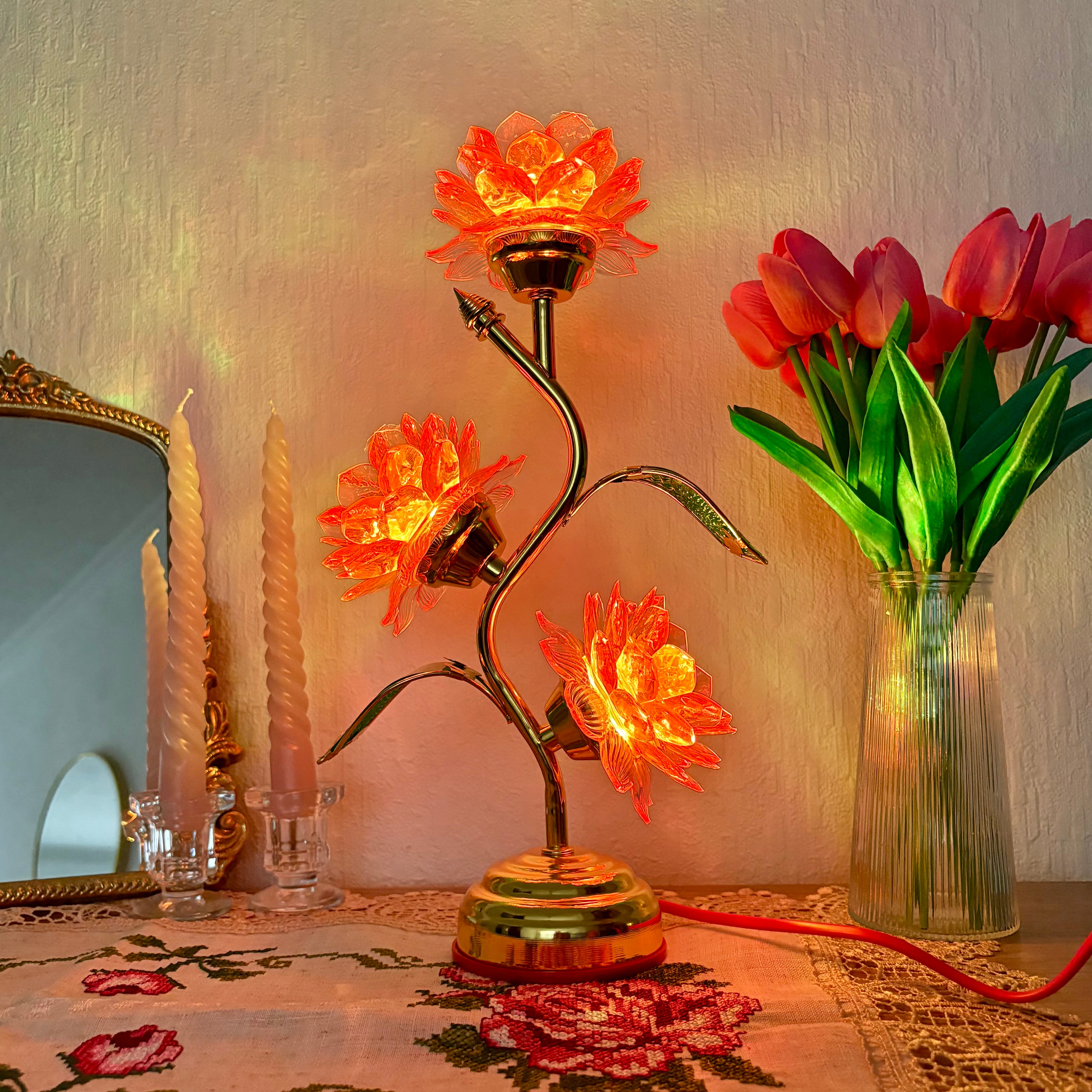 Crystal Lotus Lamp (Different Colours Available)