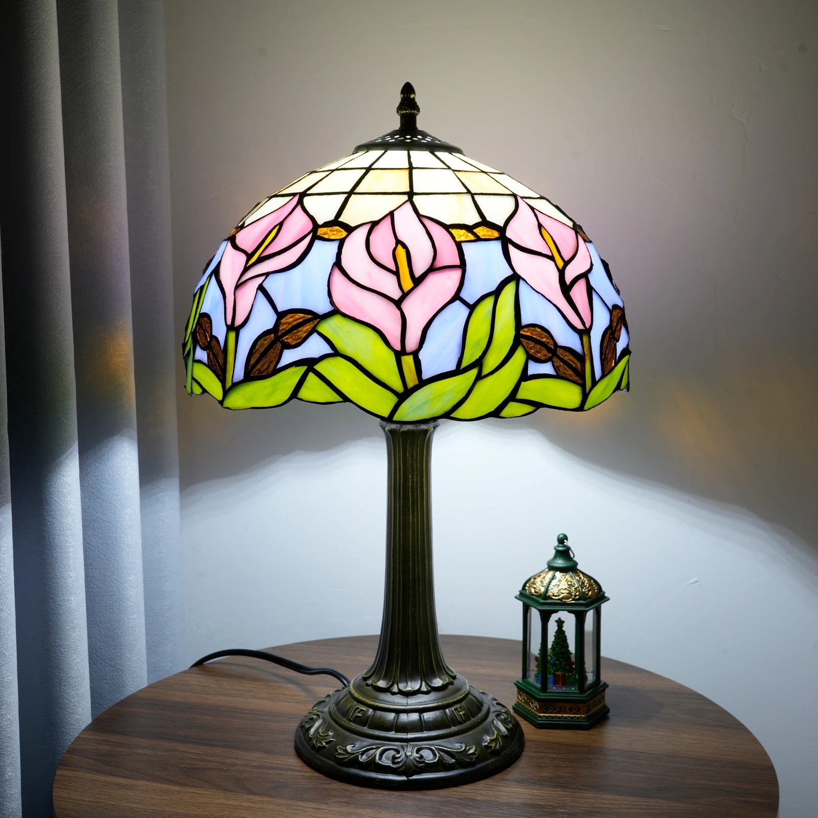 Calla Lily Table Lamp 30cm