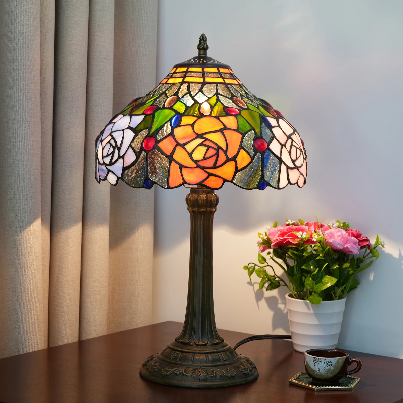Floral Roses Table Lamp 30cm
