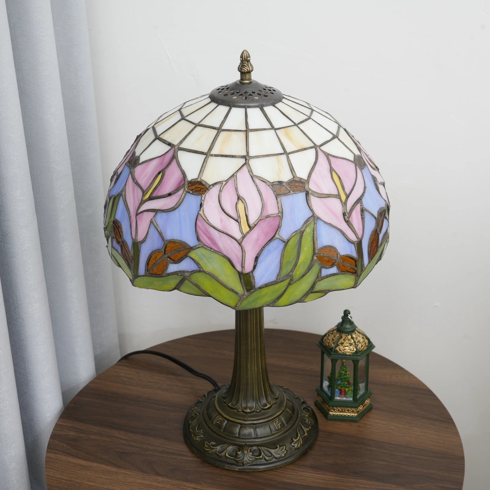Calla Lily Table Lamp 30cm