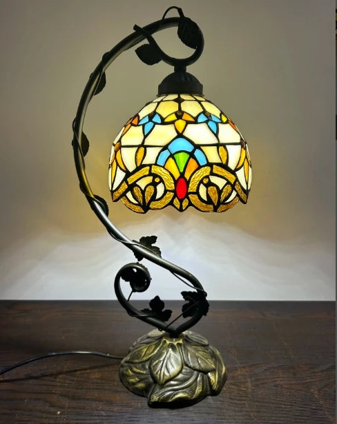 Nude Mosaic with Leaf Base Table Lamp
