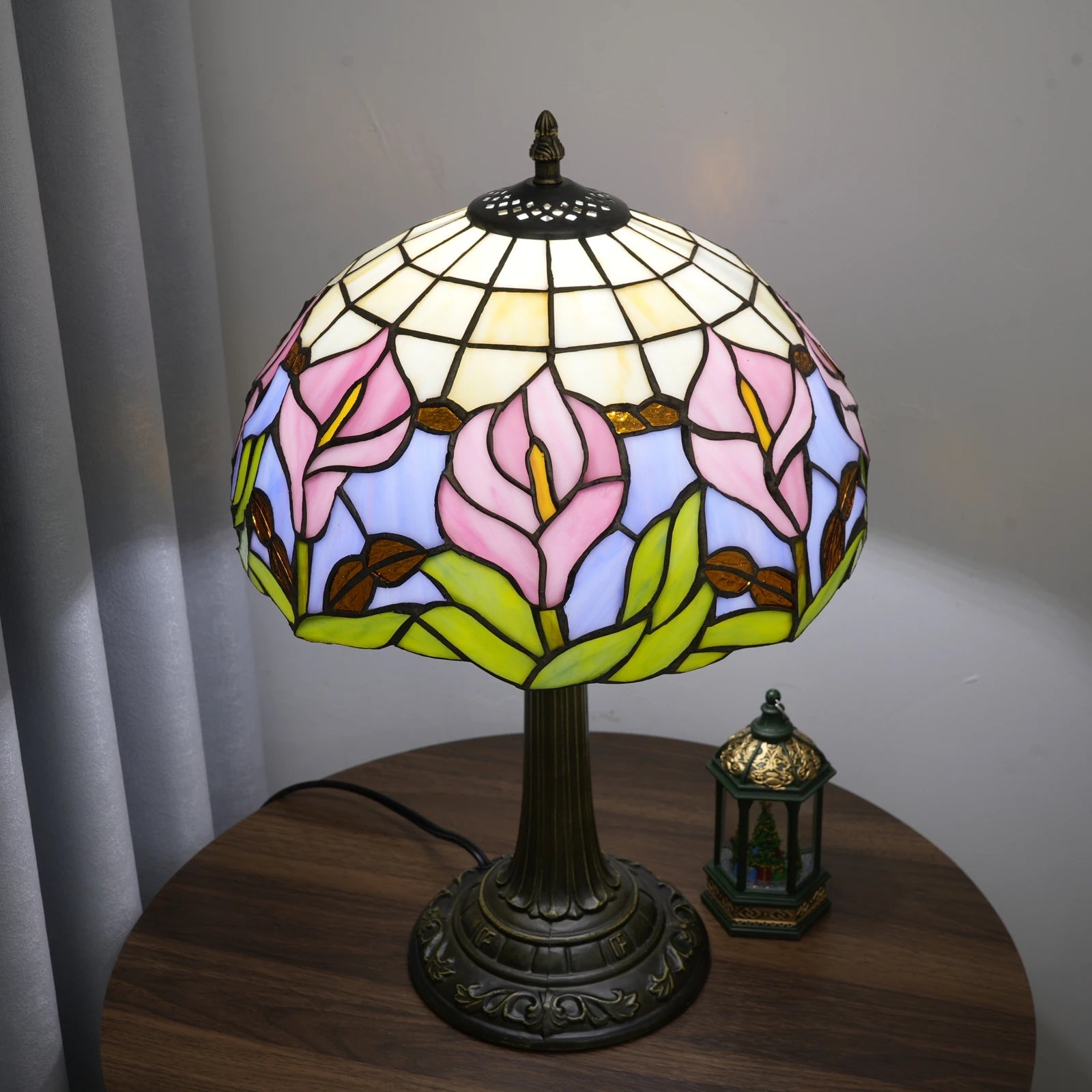 Calla Lily Table Lamp 30cm