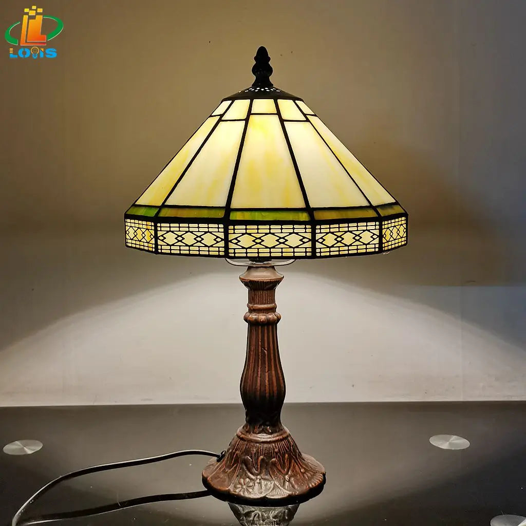 Vintage Style Table Lamp 22cm